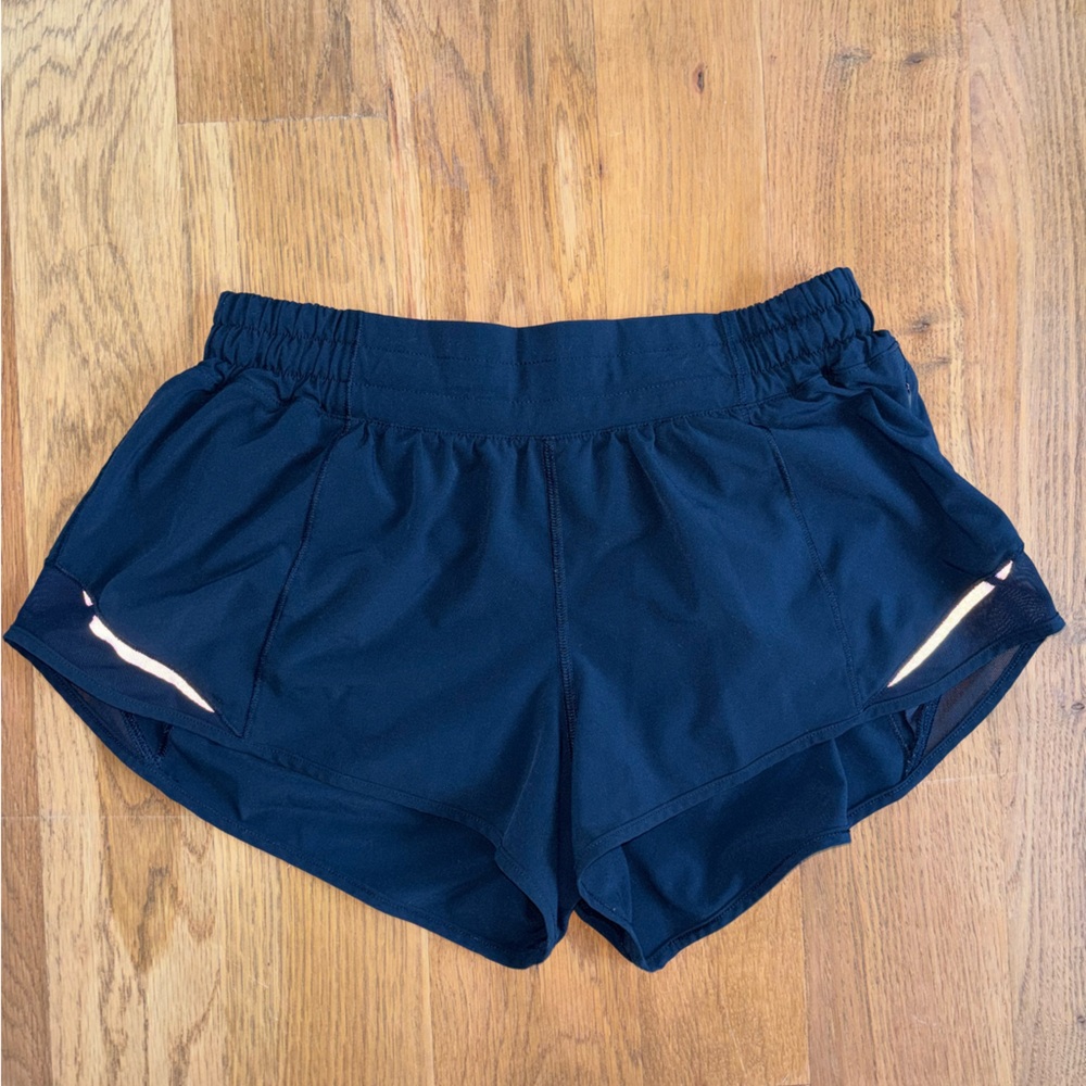 Lululemon Hotty Hot Low Rise Lined Short “4